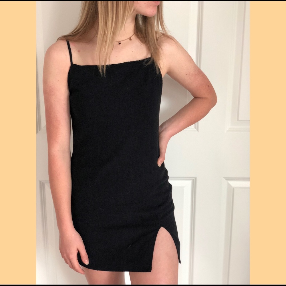 BLACK MINI DRESS